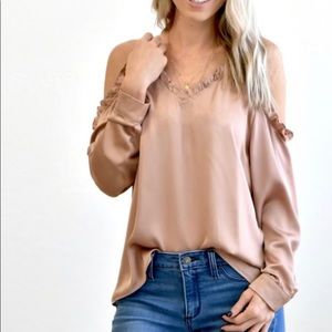 NWOT Ruffle off the shoulder silk top
